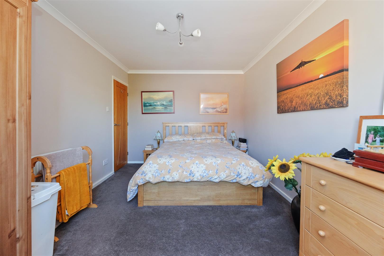 4 Bed, 1 Bath Property For Sale in Hazlemere Road, Seasalter, CT5 4AW